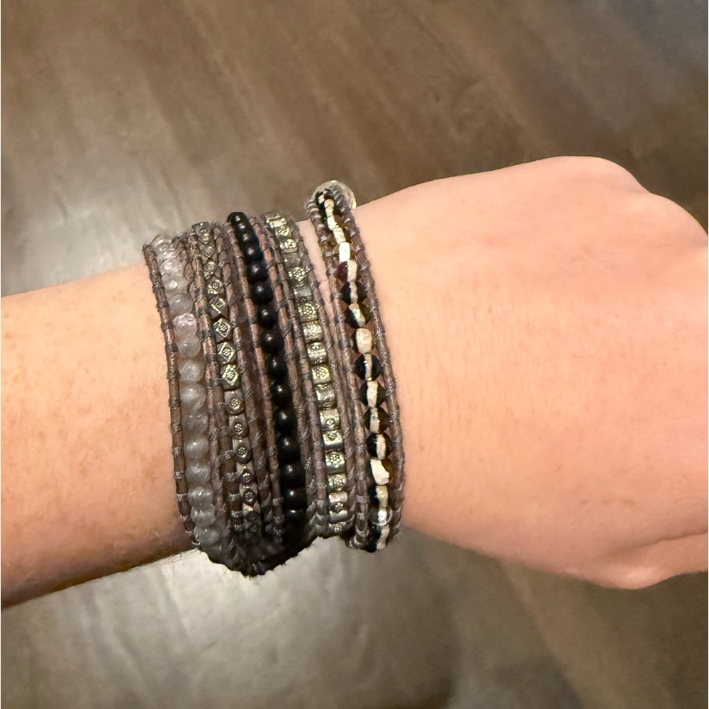 Excellent Condition, Never Worn Grey Wrap Bracelet